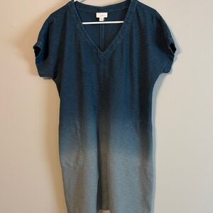 J. Jill FIT:  Navy to Light Blue Ombre V-Neck dress. Med. 💯 cotton. With pockets